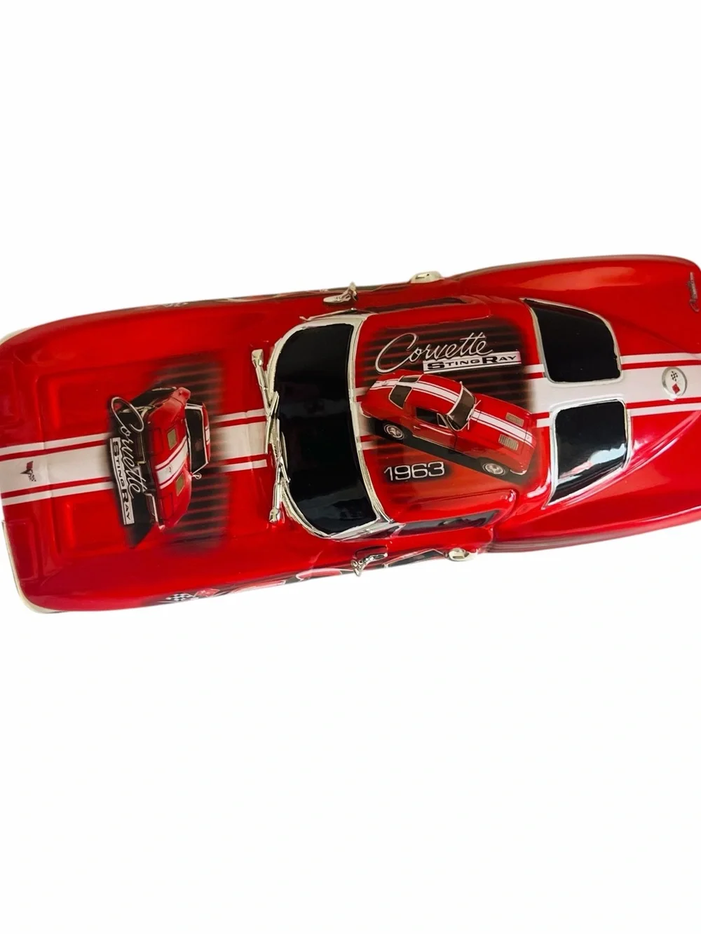 Hamilton Collection 1963 Chevy Corvette Split Window Sculpture